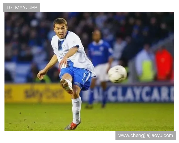 女孩直言足球明星长相不佳引发热议引人关注