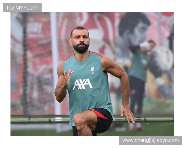 足球明星发型男图片展示独特魅力与风格的完美结合